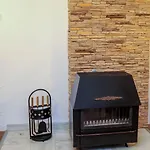 Vikendica Sara بيت للعطل *