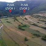 Vikendica Sara Sipovo