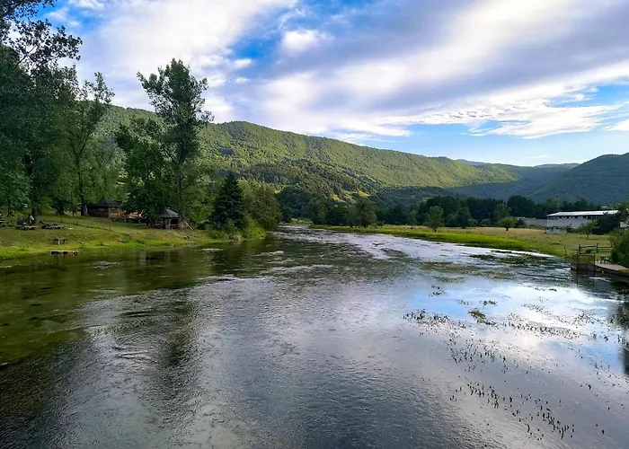 Nyaraló Vikendica Sara *